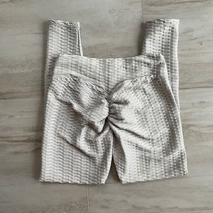 Seasum Women’s High Waist Booty Leggings in Grey